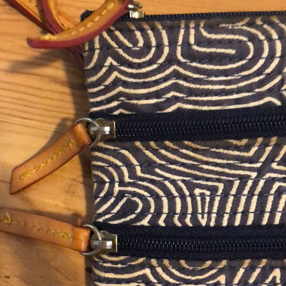 Dooney and Bourke - Picture 3 of 6